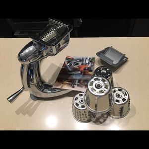 - Saladmaster Versa Tec machine food processor